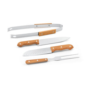 Kit churrasco em caixa kraft com 4 peças